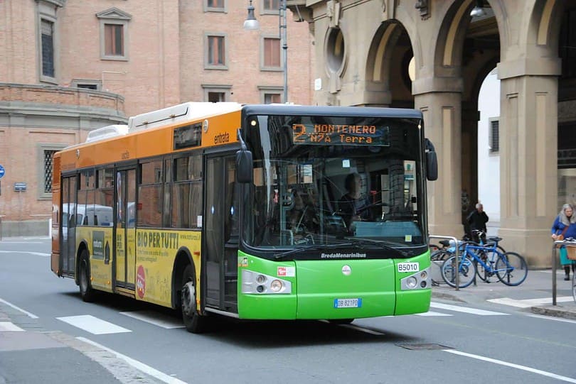 Livorno Olaszország busz