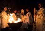 Mlata 1 Osvětlení Paschal Cero arcibiskupem Malty Charlesem Judem Sciclunou Obrázek s laskavým svolením Maltského úřadu pro cestovní ruch | eTurboNews | eTN