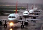 Ομάδες αεροπορικών εταιρειών ζητούν παγκόσμια ευθυγράμμιση των κανονισμών για τους κουλοχέρηδες