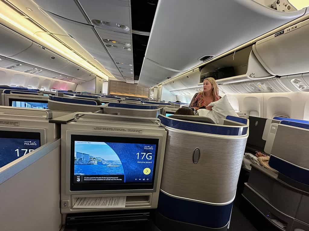 ສາຍການບິນ United Airlines Polaris