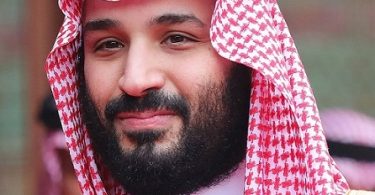 Саудын Араб, Саудын Арабын 2030 оны алсын харааны ард байгаа хүн ярьж байна. eTurboNews | eTN