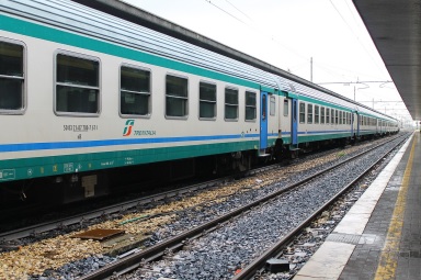 Високоскоростната железопътна линия между Италия и Франция е спряна до лятото на 2024 г