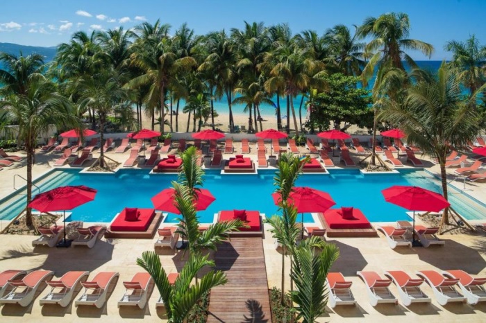 Kolam renang S Hotel - gambar milik Kementerian Pariwisata Jamaika