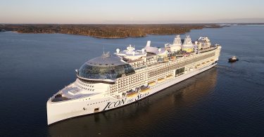 World's Largest Cruise Ship