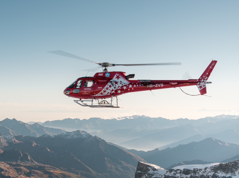 Raadinta iyo Samatabbixinta Helikopter Swiss ee Hawada Zermatt waxay balaarisay diyaaradeeda