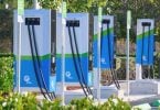 पोर्ट कैनावेरल में नया इलेक्ट्रिक वाहन फास्ट-चार्जिंग