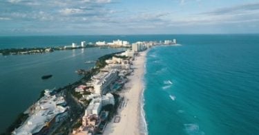 Cancun - image courtesy of Gerson Repreza via Unsplash