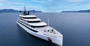 Emerald Azzuzza Luxury Cruises - image courtesy of Panache Cruises
