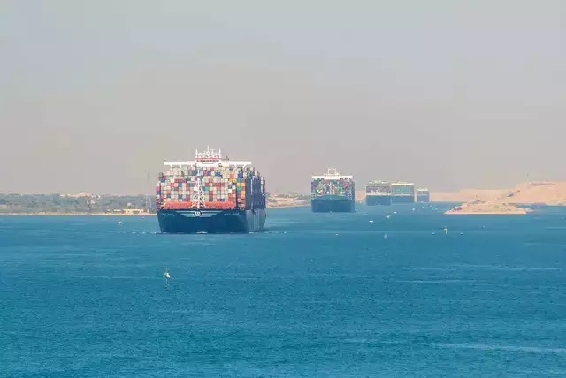 Houthi Terror Attacks Cause 300% Jump in Suez Canal Tolls