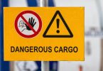 IATA og ICAO-partner om luftforsendelsesstandarder for farligt gods