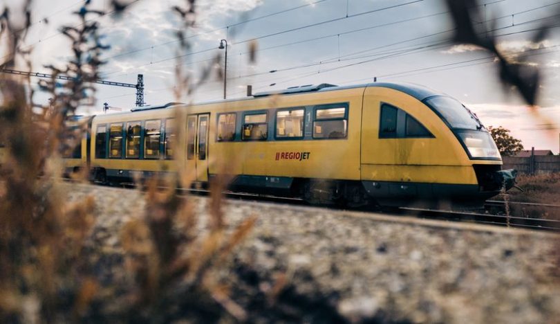 RegioJet ప్రేగ్-క్రొయేషియా రైల్వేను నిలిపివేసింది, ఉక్రెయిన్‌కు విస్తరించింది