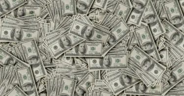 Foreign Visitors Spent $19.5 Billion in US in December