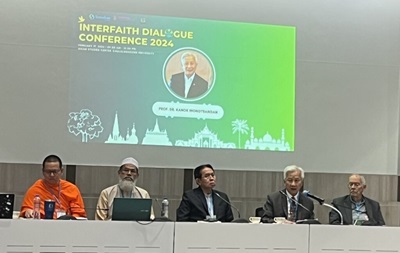 Interfaith Dialogue - image courtesy of I.Muqbil