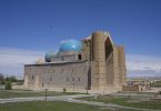 Restaurering av Khoja Ahmed Yasawi Mausoleum: A Kazakh Architectural Beauty