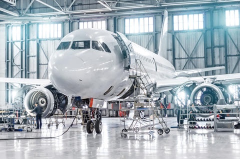 „Airbus“: 45 milijardai USD N. Amerikos lėktuvų paslaugų rinka iki 2042 m