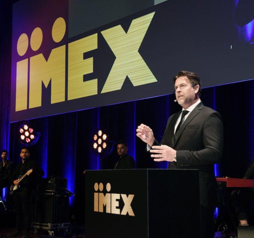 Paul Kelly Receives DI Global Ambassador Award at IMEX Frankfurt
