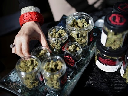 Marijuana Overtakes Alcohol as Daily Recreational Choice in US