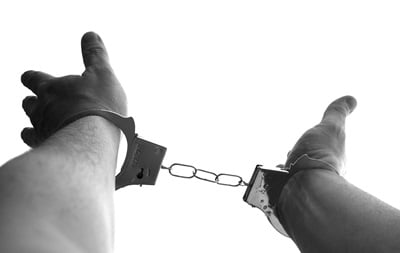 handcuff - image courtesy of Klaus Hausmann from Pixabay