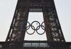 Symbol of France: Parisians Want Olympic Rings Off Eiffel Tower