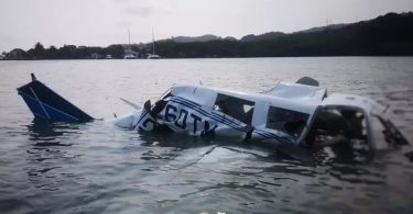 12 Tagata, E aofia ai le Faimusika Ta'uta'ua, Mamate i le Fa'alavelave Va'alele a Honduras