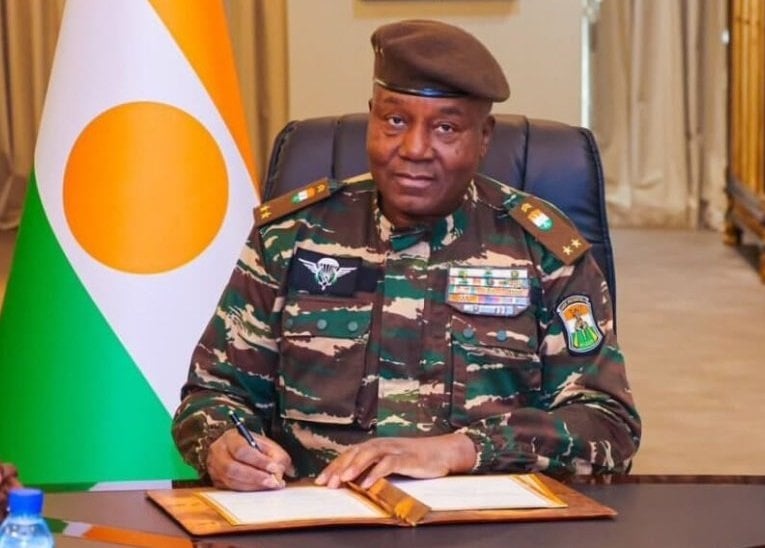 Tsy miteny frantsay intsony i Niger