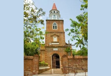 Catedral de Santa Catalina en Jamaica - imagen cortesía de Pinterest