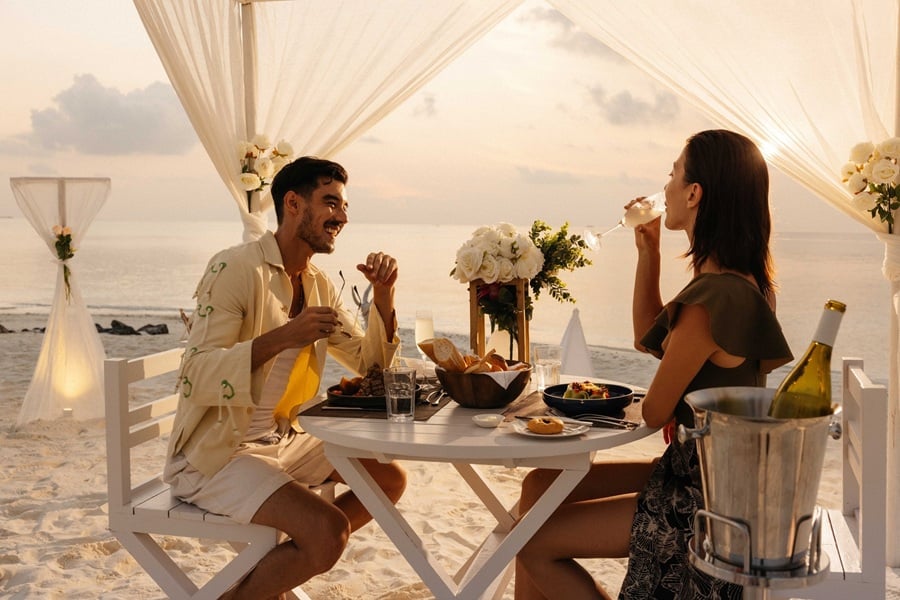 The Standard Huruvalhi Maldives Offers Charming Playful Escape 3 Travel, Tourism & Lifestyle Trends dining | eTurboNews | eTN