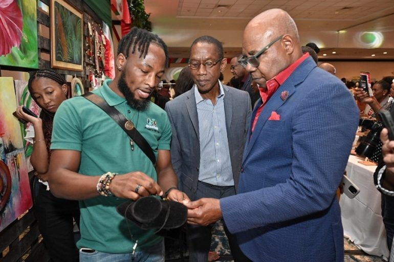 Le Noël à TEF en juillet montrera une vision audacieuse du tourisme complet et de la Fondation jamaïcaine