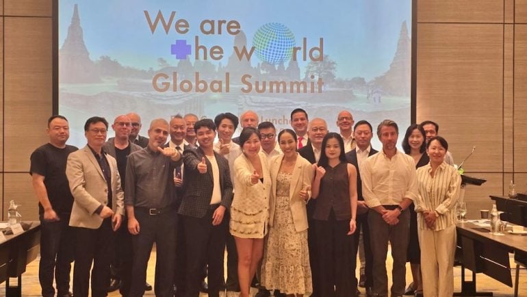 « Nous sommes le monde » change le tourisme médical