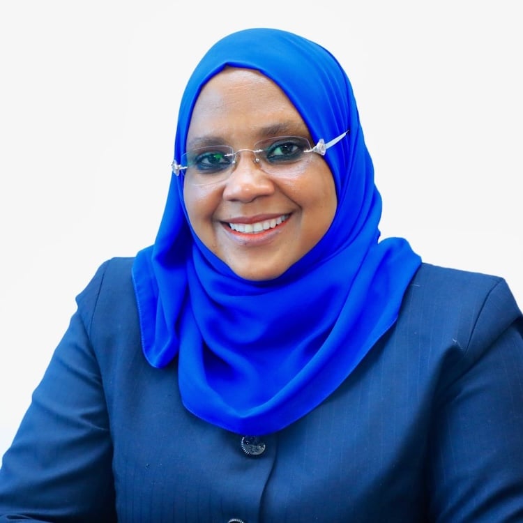 الدكتور أشاتو كيجاجي، نيو مينيس