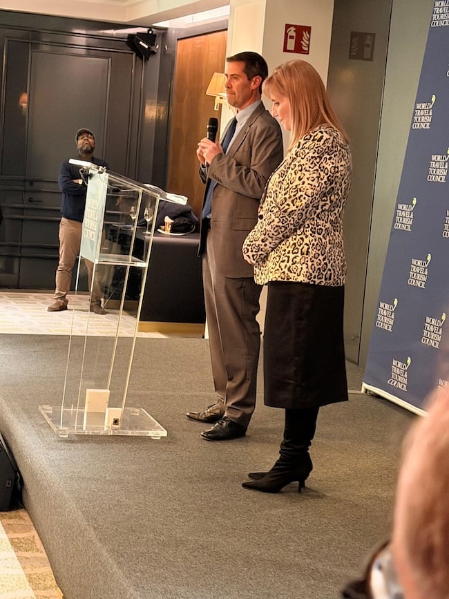 gloriafitur | eTurboNews | eTN