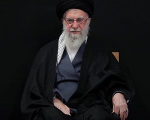 Smrt nejvyššího vůdce íránu potvrzena organizací Iran International a íránský ministr zahraničí popřel smrt Izraele 38 Cestovní a turistické zprávy – globální, důvěryhodné, nezávislé Íránský vůdce