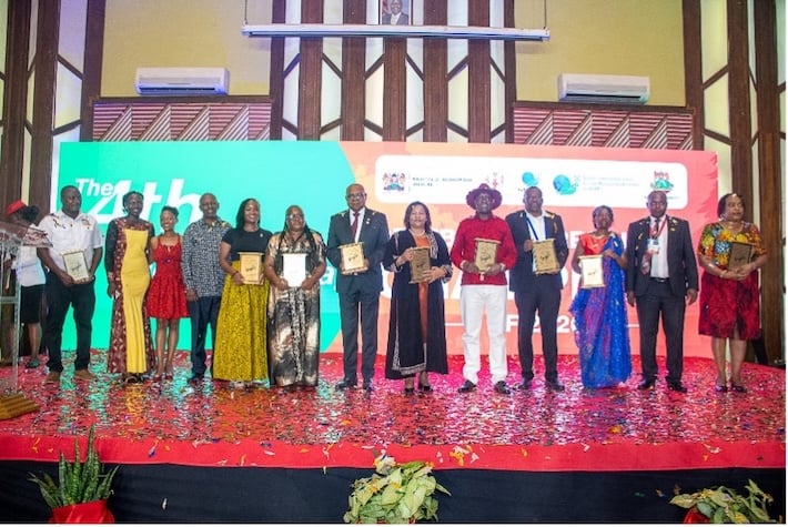 مجموعة المرونة