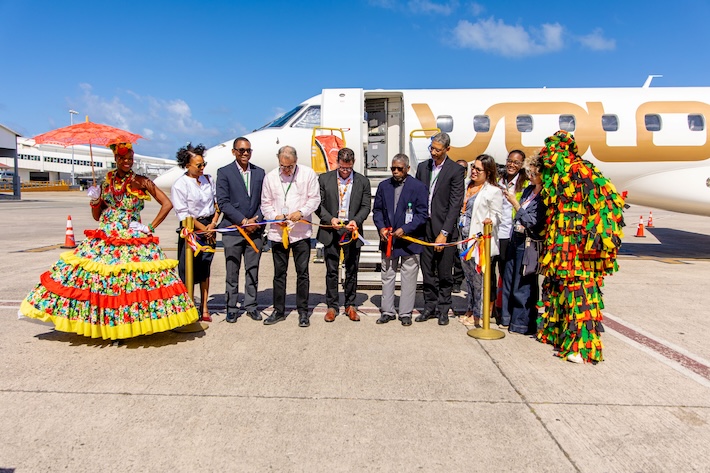 Sunrise Airways Inaugural flight from Santo Domingo to Antigua welcomed by Tourism Aviation and Sunrise Airways Officials | eTurboNews | eTN