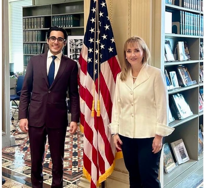 Gloria White House